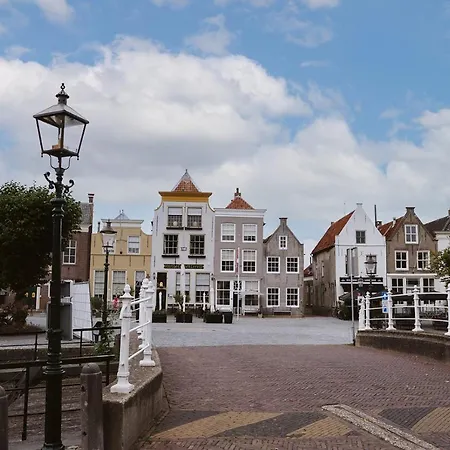 Gouden Leeuw - Hotel *